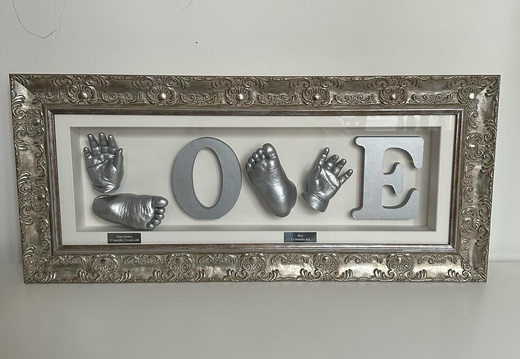 LOVE Frames